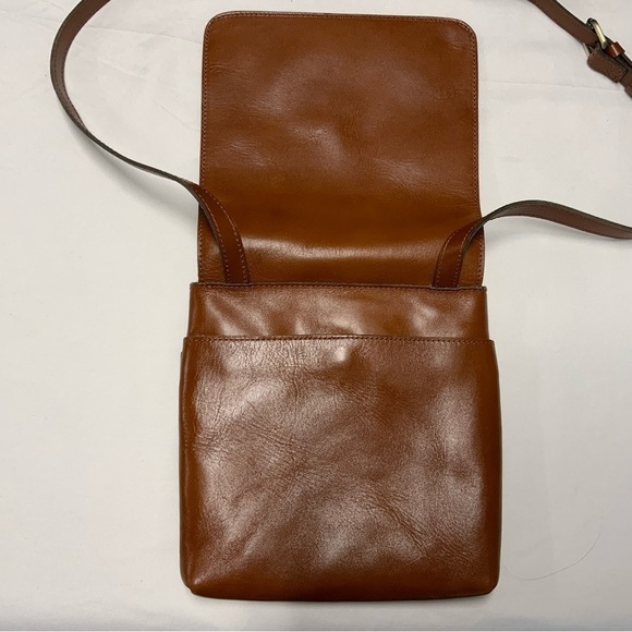 Patricia Nash Crossbody Purse w/Matching Wallet - Picture 3 of 14